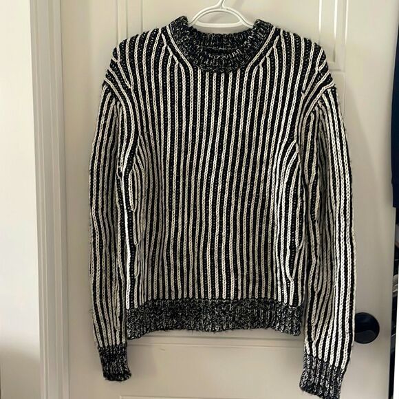 Elizabeth and James Chunky Crew Neck Sweater - Picture 1 of 6